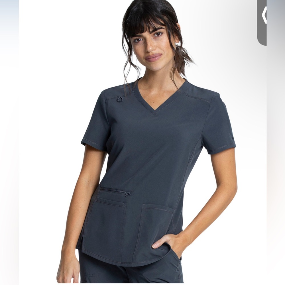 Cherokee Allura scrubs set